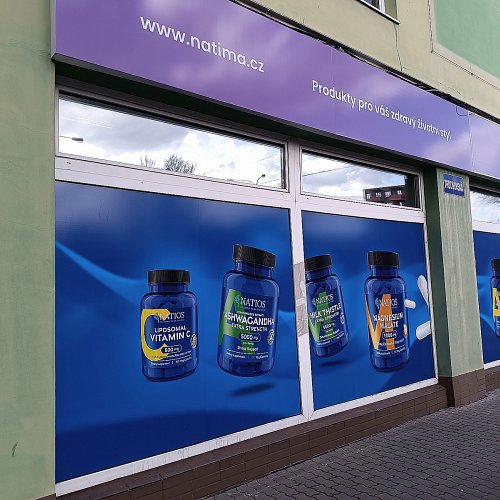 Polepy výloh prodejen