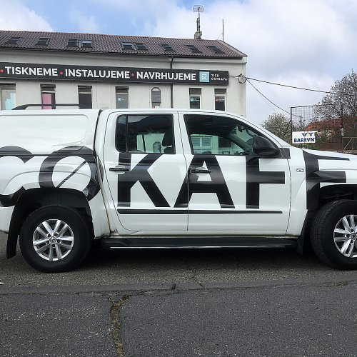 Reklamní polepy automobilů