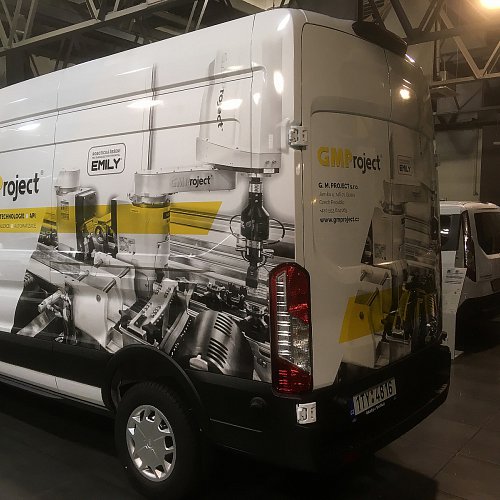 Reklamní polepy automobilů