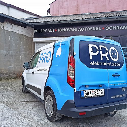 Reklamní polepy automobilů