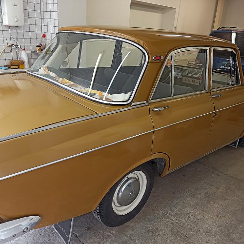 Celopolepy automobilů