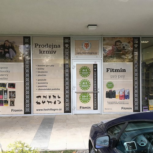 Polepy výloh prodejen