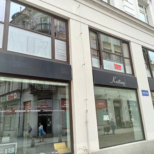 Polepy výloh prodejen