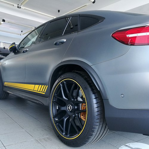 Celopolepy automobilů