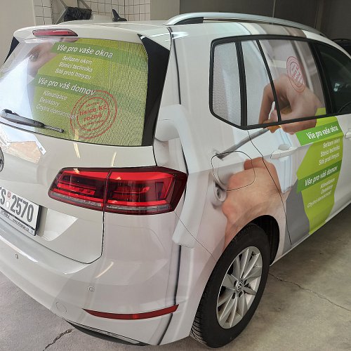 Reklamní polepy automobilů