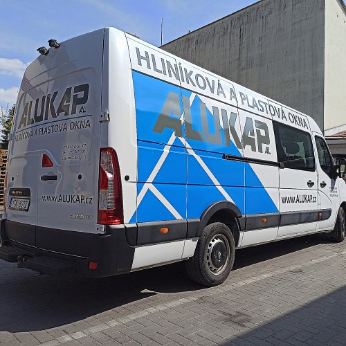 Reklamní polepy automobilů