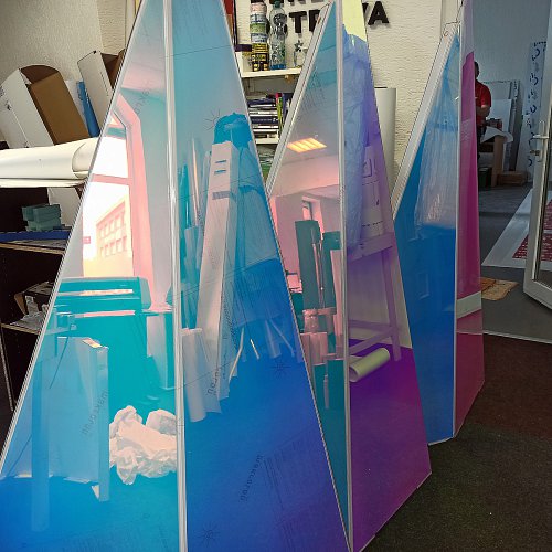 Atypické designové polepy