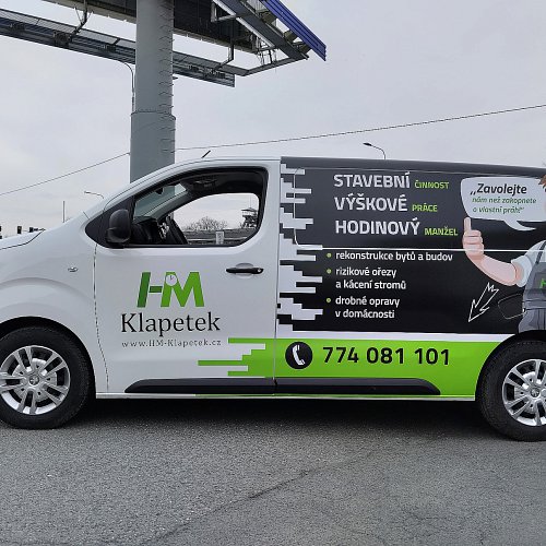 Reklamní polepy automobilů