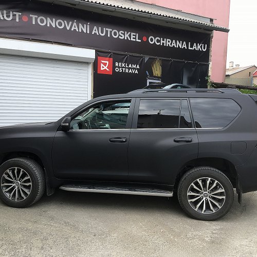 Celopolepy automobilů