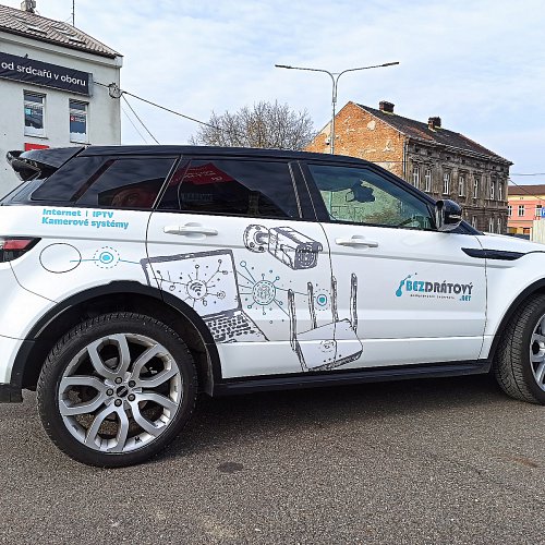 Reklamní polepy automobilů