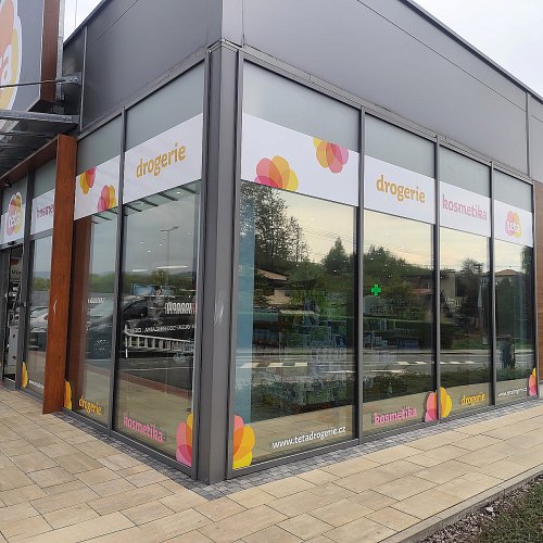 Protisluneční fólie