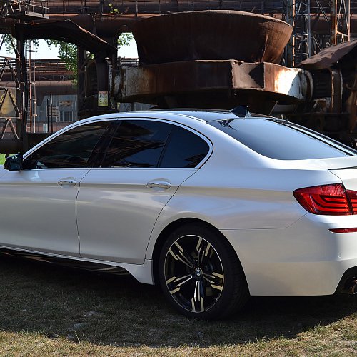 Celopolepy automobilů