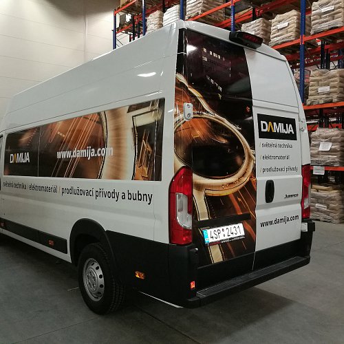 Reklamní polepy automobilů