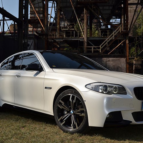 Celopolepy automobilů