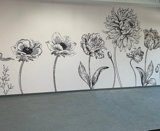 Polep stěn designovými tapetami